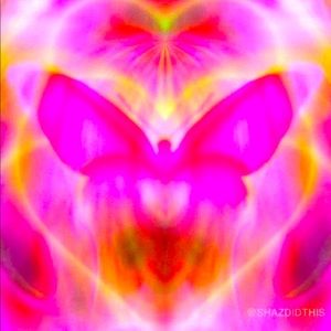 Meet your Posher, Oriana